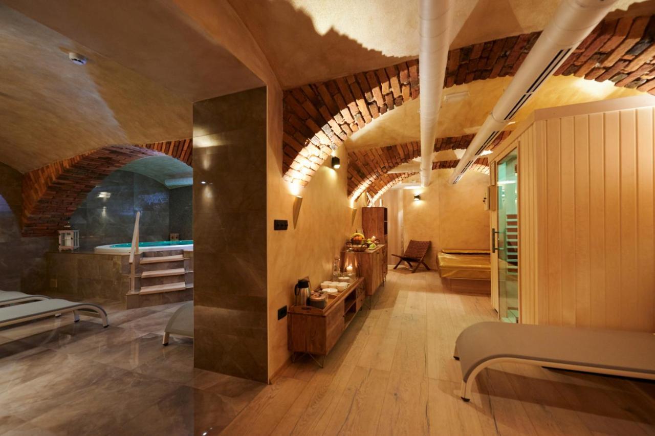 Hisa Ancka, Boutique Hotel & Maja Rooms Slovenj Gradec Exterior photo